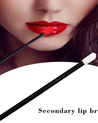 Set of 200 black disposable lip brushes from Problems Solved, perfect for applying lipstick and lip gloss with precision.