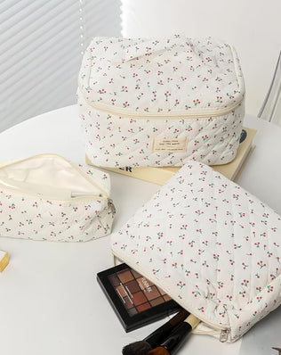 Beauty Case, 3 Pieces Floral Large Capacity Makeup Bag, Quilted Toiletry Bag