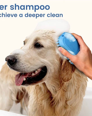 Rubber Curry Brush Dog for Short Haired Dogs Soft & Gentle Deshedding Brush