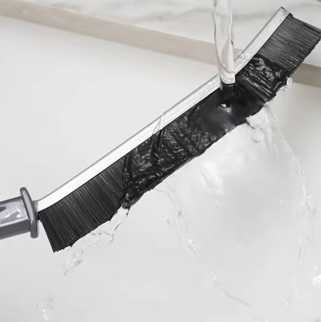 Durable Cleaning Brush for Hard-to-Reach Areas - Problems Solved