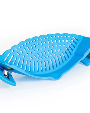 Problems Solved clip-on snap strainer for pots and pans, heat-resistant silicone, hands-free kitchen strainer tool.