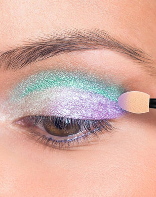 120pcs Problems Solved disposable eyeshadow applicators with 2.5-inch sponge tips for precise eye makeup application.