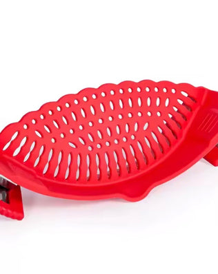 Problems Solved Snap Strainer, heat-resistant silicone clip-on strainer for pots and pans, hands-free kitchen utensil