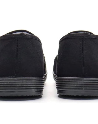 Unisex black Chinese style slippers with rubber soles, suitable for Kung Fu, martial arts, and Tai Chi practice.