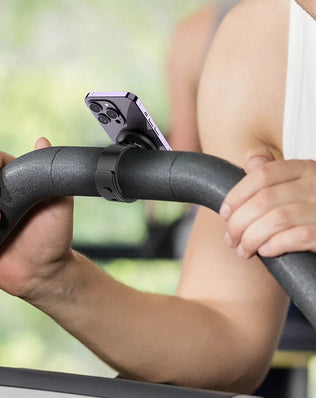 Magnetic Hand Strap MagSafe Phone Mount for Fitness Equipment, Strong Magnet Fit iPhone 16/15/14 & Android, Hands-Free Holder - Problems Solved