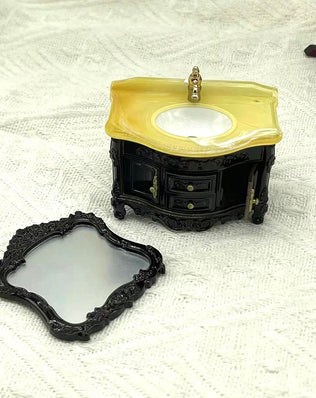 Dollhouse Decoration Accessories; Mini Bathroom Furniture with Basin, Sink and Mirror. - Problems Solved