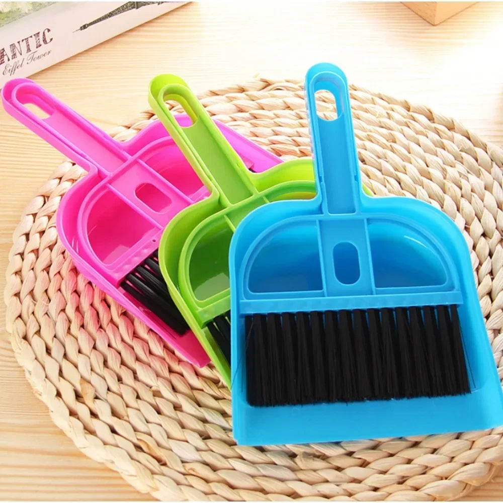 Mini Desktop Sweep Cleaning Brush Small Broom Dustpan Set Shovel Garbage and Sweep The Ingenious Combination Daily Gadgets - Problems Solved
