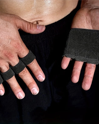 Fitness Four Fingers Gloves Breathable Anti-slip Shock Absorption Dumbbell Leather Weight Lifting Training Pal Men's And Women's - Problems Solved