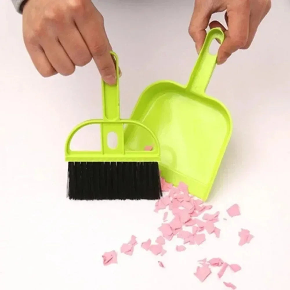 Mini Desktop Sweep Cleaning Brush Small Broom Dustpan Set Shovel Garbage and Sweep The Ingenious Combination Daily Gadgets - Problems Solved