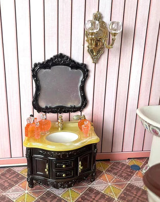 Dollhouse Decoration Accessories; Mini Bathroom Furniture with Basin, Sink and Mirror. - Problems Solved