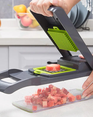Kitchen artifact, vegetable cutting artifact, multifunctional slicer, slicer, slicer, kitchen utensil - Problems Solved
