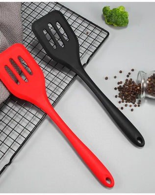 Kitchen Silicone Turners Gadgets Spatula Egg Fish Frying Pan - Problems Solved
