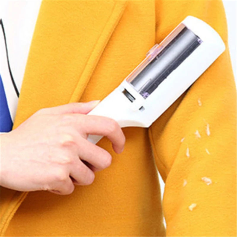 Electrostatic Static Clothing Dust Pets Hair Cleaner Remover Brush Suction Sweeper for Home Office Travel Cleaning Brushes - Problems Solved